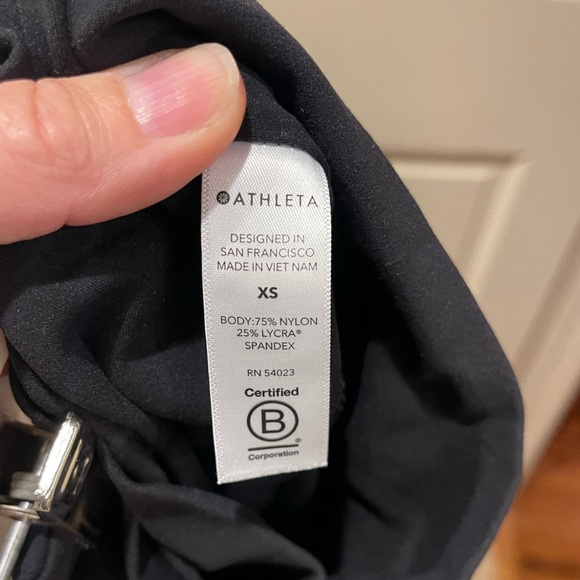 Athleta Salutation Jogger NWT - Picture 10 of 11
